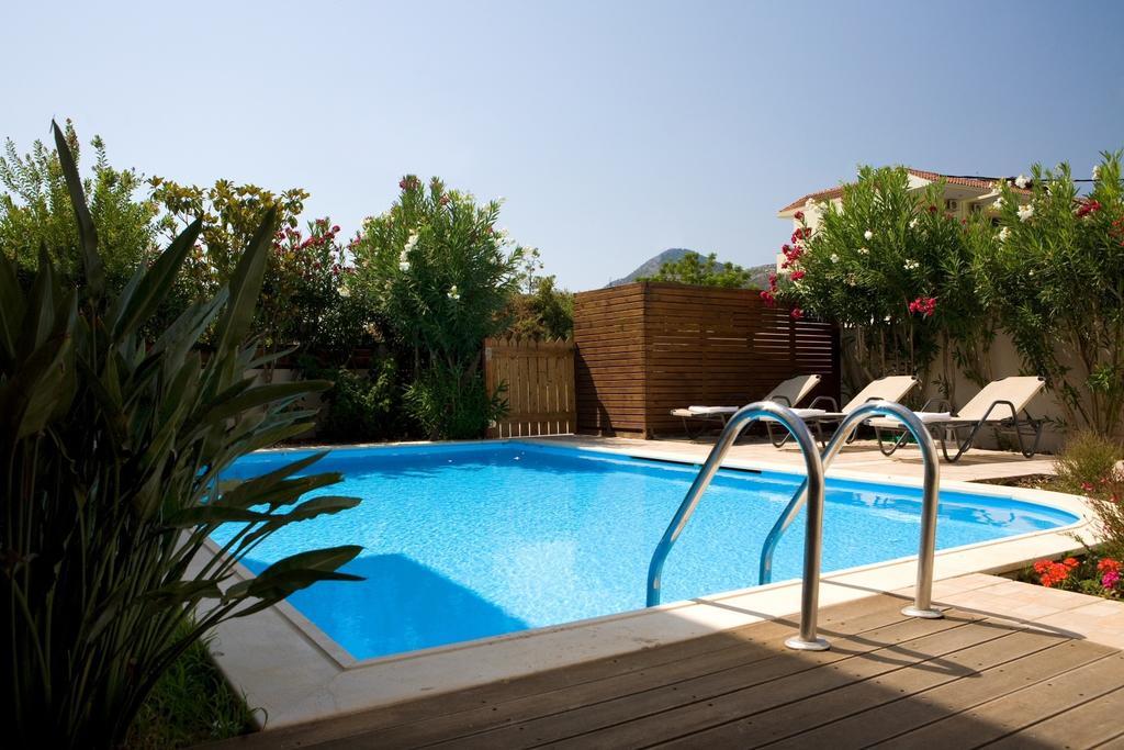 Le Torri Villas By Nidri Holiday Villas Екстериор снимка